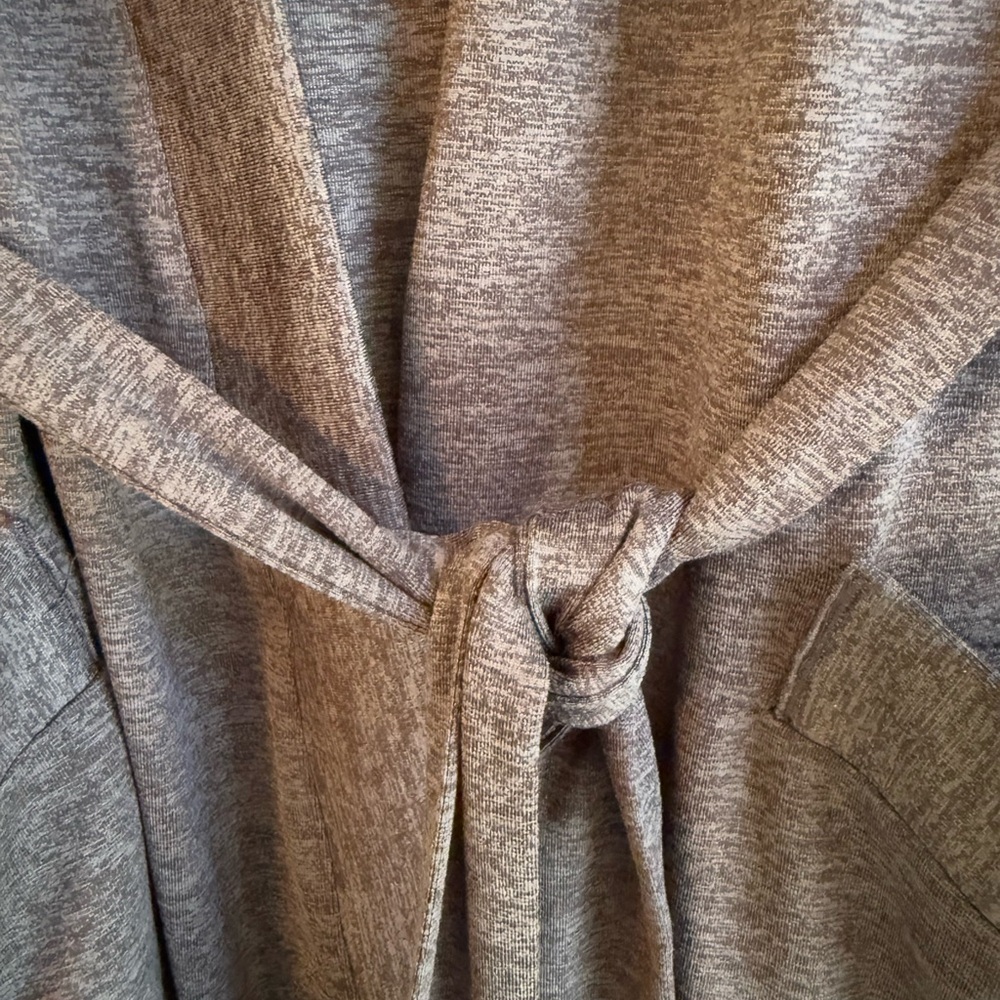 FourLaps Stratus Wrap *NEW WITH TAGS* - Picture 8 of 15